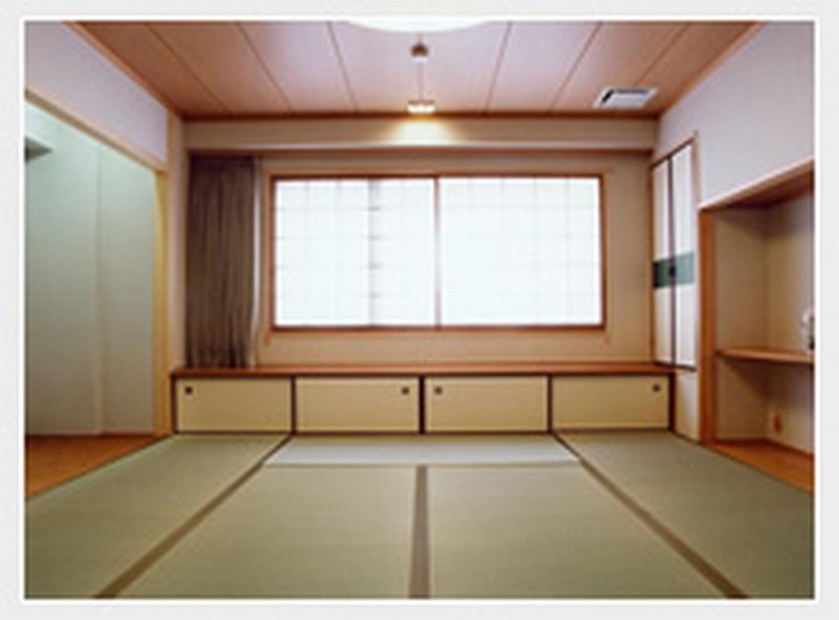 Business Hotel Masumi Sou Ikeda  Екстериор снимка